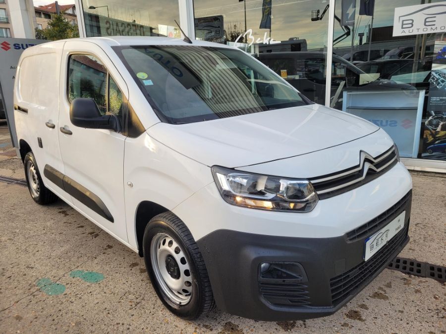 CITROEN BERLINGO 13700€ HT - M 1000KG BLUEHDI 130CH S&S EAT8 CLUB (2020)