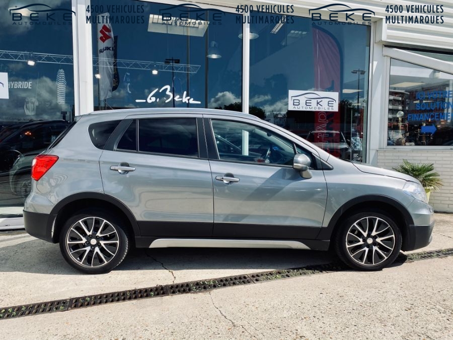 SUZUKI S-CROSS - 1.6 VVT STYLE CVT ALLGRIP