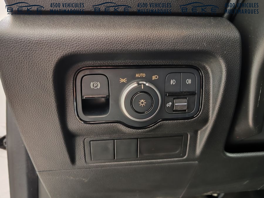 MERCEDES-BENZ CITAN 18325€ HT - 1.3 113 PRO 130CH BVA 3 places