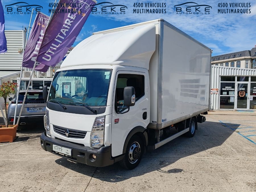 RENAULT MAXITY 18750€ HT - 3.0 dci 130ch caisse 20m3 hayon