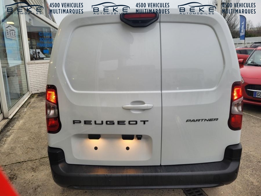 PEUGEOT PARTNER 20825€ HT - HDI 130 EAT8 STANDARD