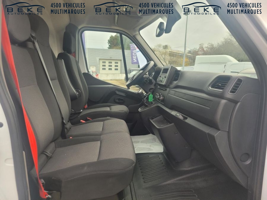 RENAULT MASTER 19916€ HT - 2.3 DCI 150 L2H2 3T5