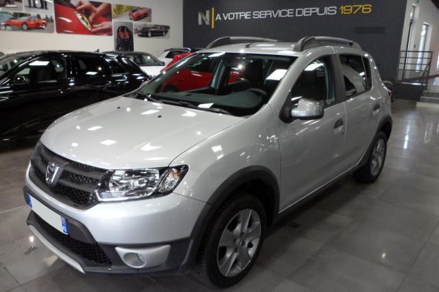 DACIA SANDERO - TCE 90 STEPWAY (2016)
