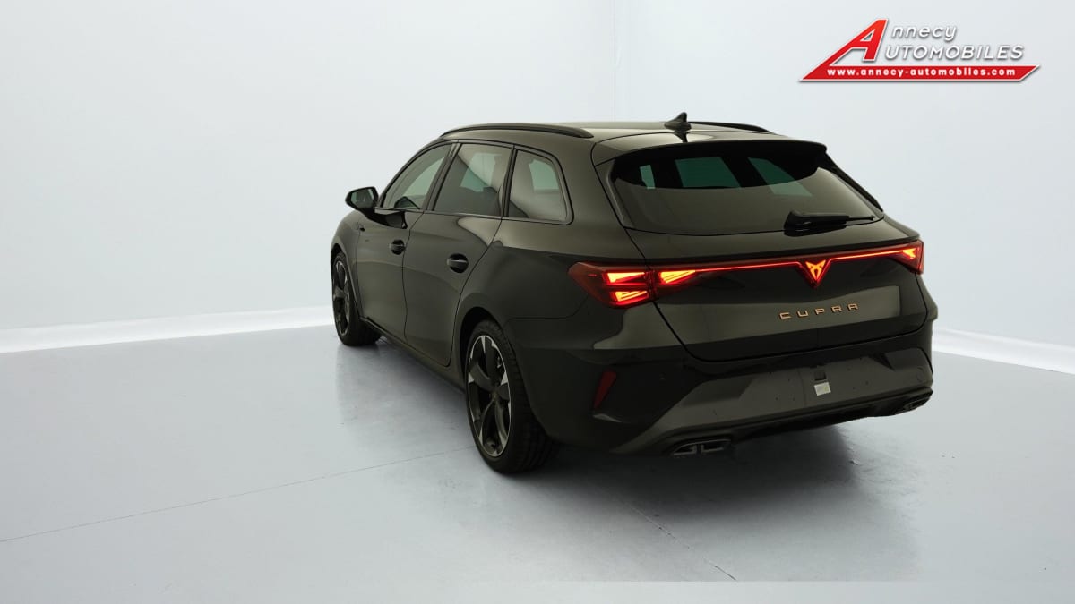 Cupra Leon - SPORTSTOURER NOUVELLE 1.5 ETSI HYBRID 150 CH DSG7 V