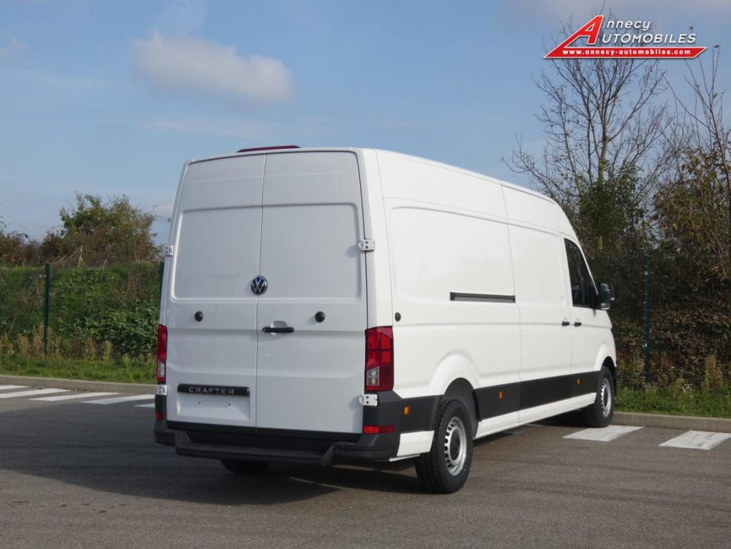Volkswagen Crafter - VAN NOUVEAU 35 L4H3 2.0 TDI 140 CH BUSINESS