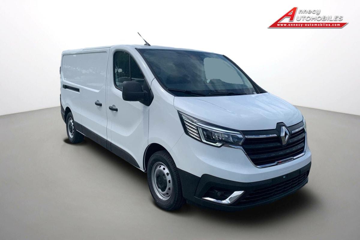 Renault Trafic - FOURGON L2H1 3000 KG BLUE DCI 150 EDC CONFORT