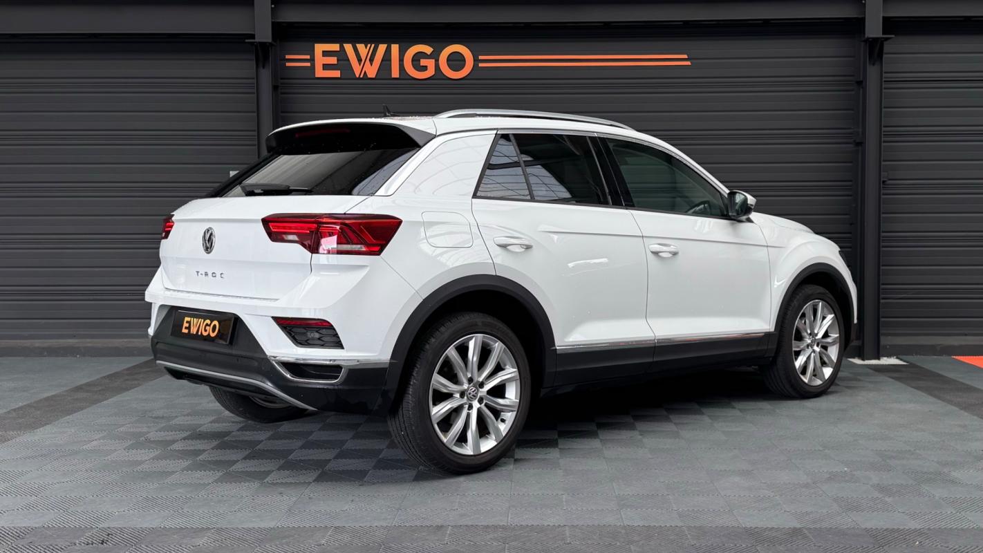 Volkswagen T-Roc - 1.5 TSI 150 CARAT EXCLUSIVE DSG7 - TOIT PANO / CUIR CHAUFFANT LED