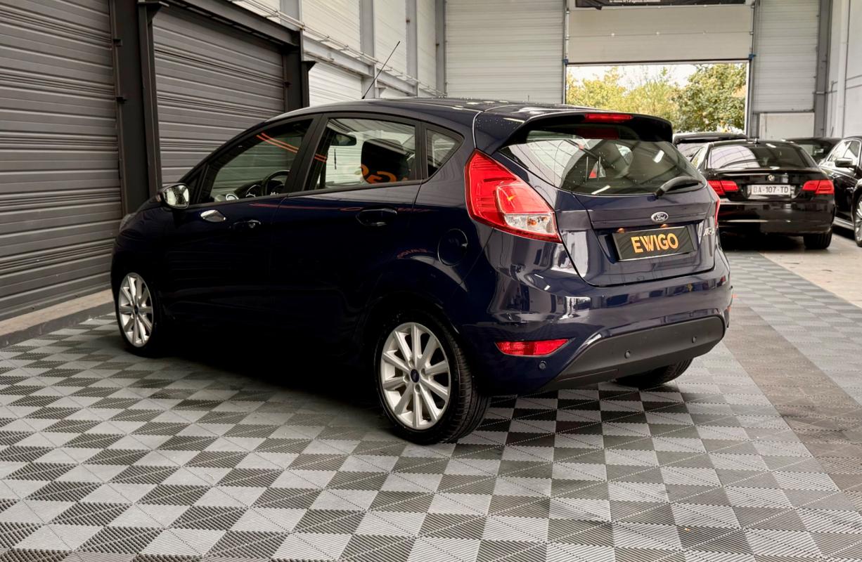 Ford Fiesta - 1.5 TDCI 75 TITANIUM DISTRI OK
