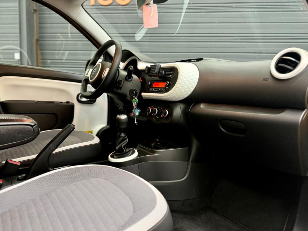 Renault Twingo - 1.0 75 INTENS