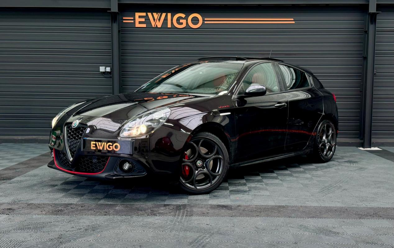 Alfa Romeo Giulietta - 1750 TBI 241 VELOCE BVA TOIT OUVRANT/BOSE/SIEGES CHAUFFANTS+ELEC