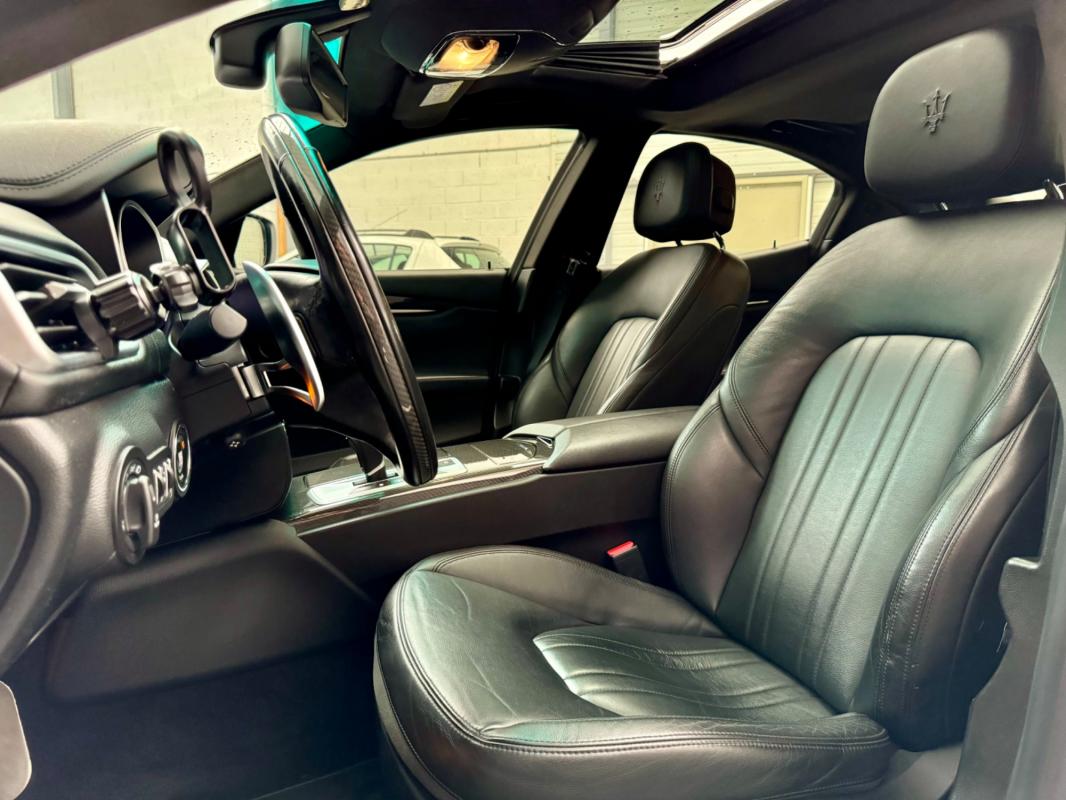 Maserati Ghibli - 3.0 V6 410 S Q4 TOIT OUVRANT/CARBONE/JANTES 21'