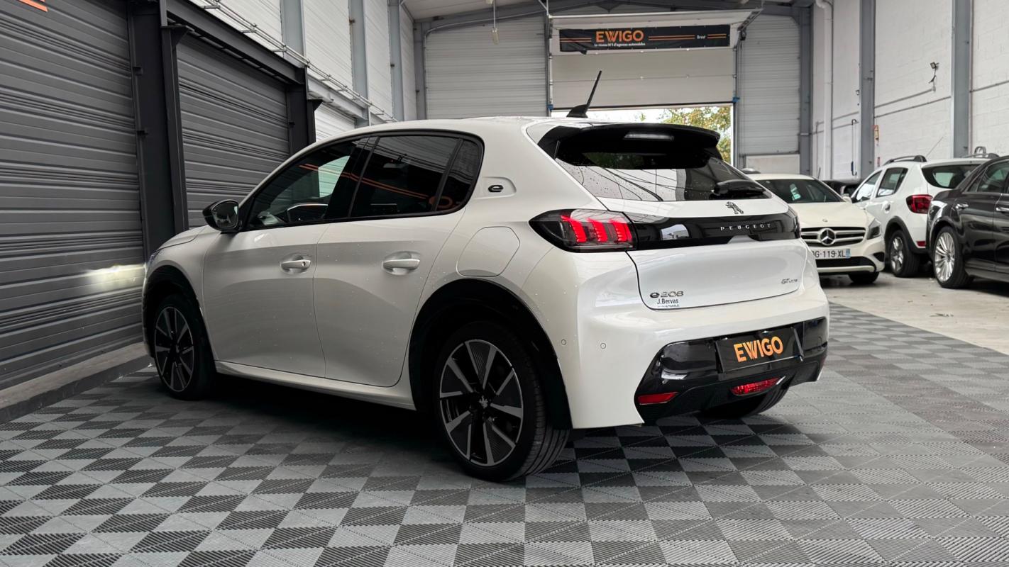 Peugeot 208 - e208 136 50KWH GT PACK - TOIT PANO