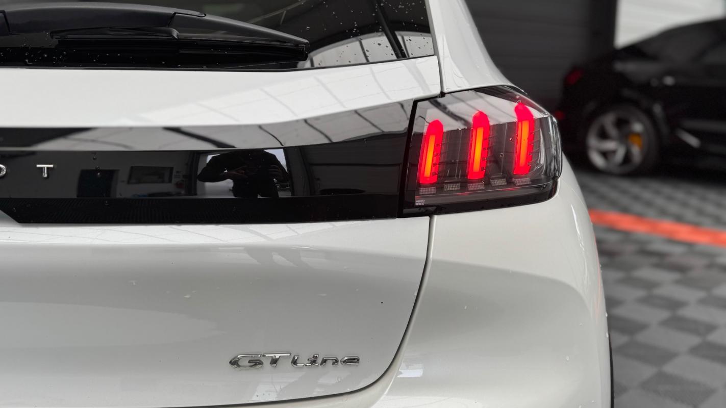 Peugeot 208 - e208 136 50KWH GT PACK - TOIT PANO