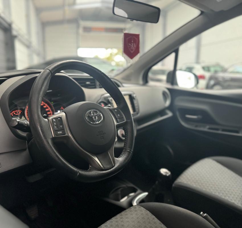 Toyota Yaris - 1.0 VVTI 70 ACTIVE