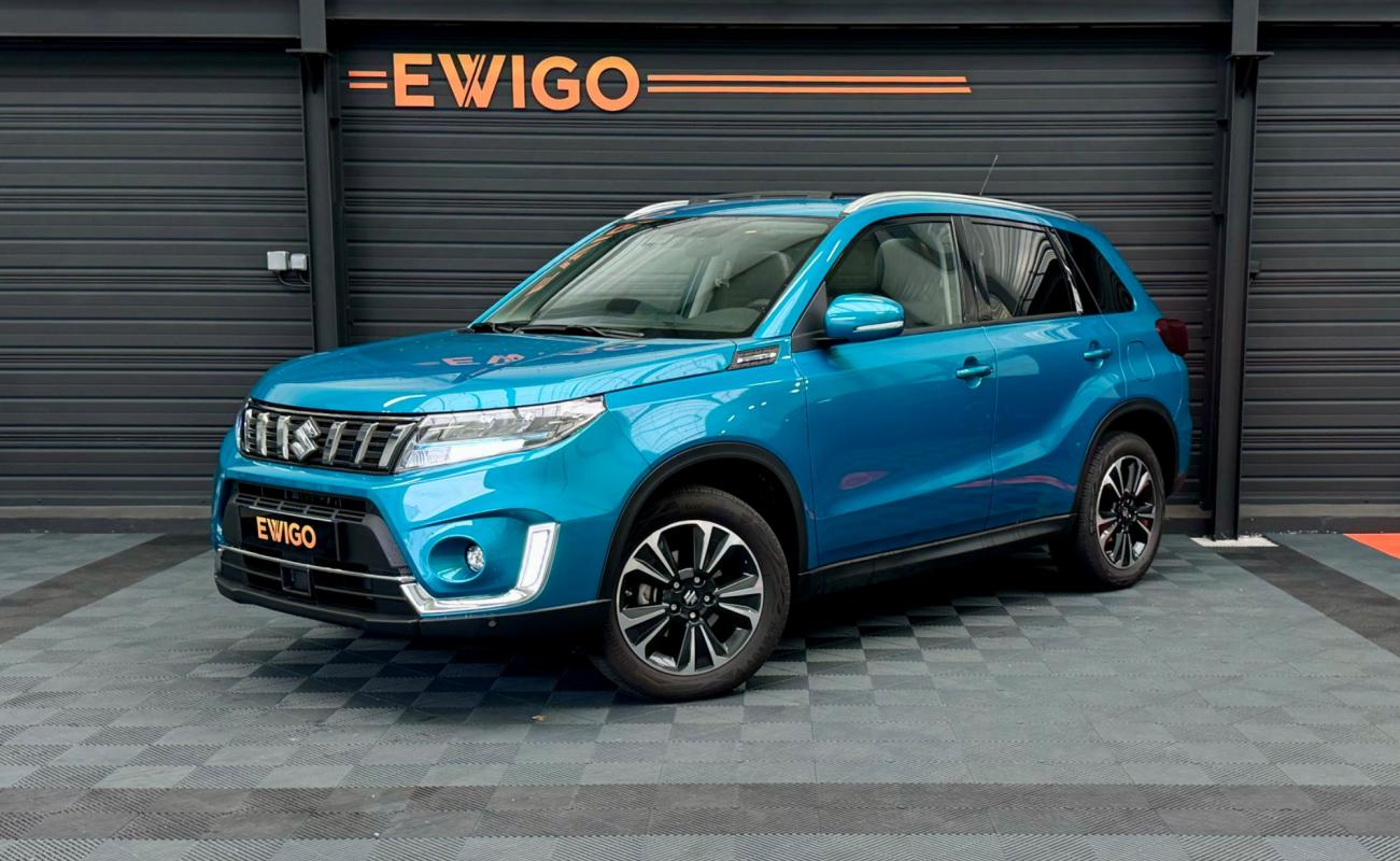 Suzuki Vitara - 1.5 DUALJET 102 FULL-HYBRID STYLE ATTELAGE TOIT OUVRANT/ACC/SIEGES CHAUFFANTS/CAMERA