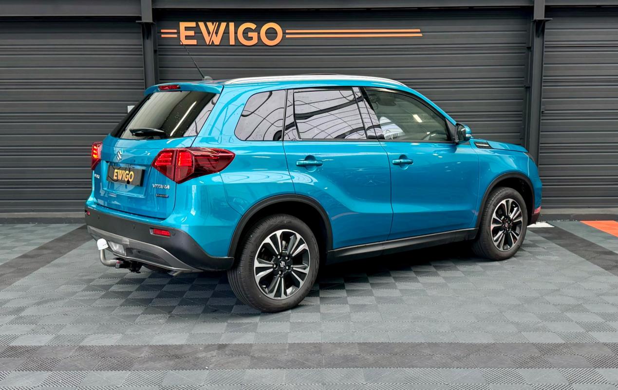 Suzuki Vitara - 1.5 DUALJET 102 FULL-HYBRID STYLE ATTELAGE TOIT OUVRANT/ACC/SIEGES CHAUFFANTS/CAMERA