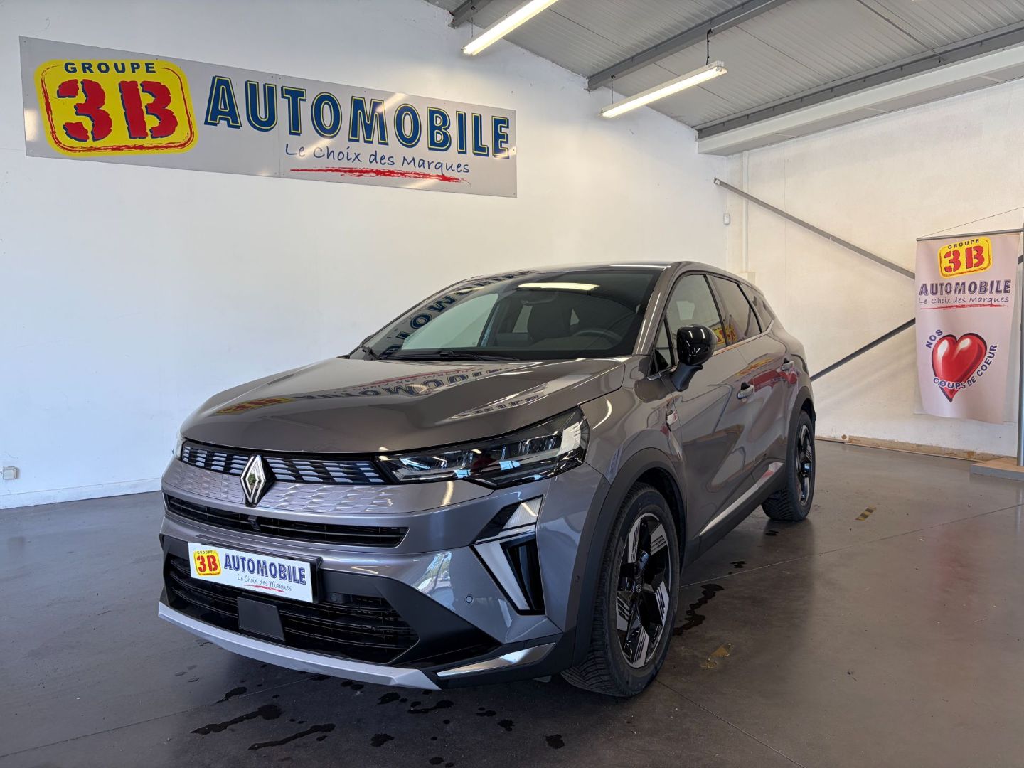 RENAULT SYMBIOZ - ICONIC FULL HYBRID E-TECH 145 (2025)