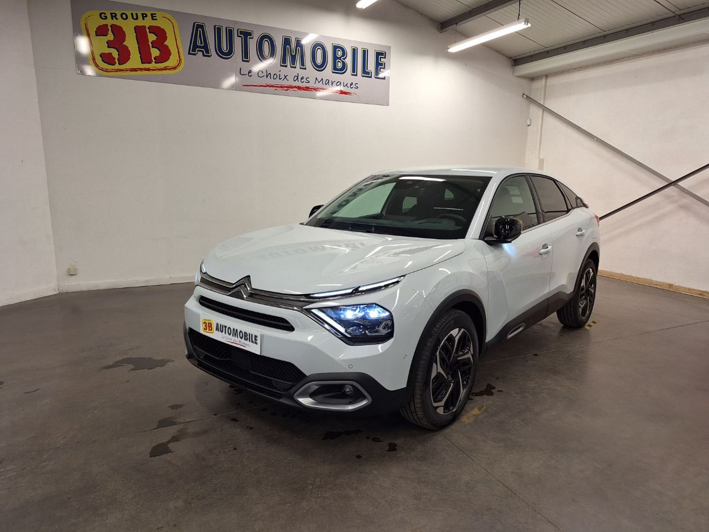 CITROEN C4 - 1.5 BLUEHDI 130EAT8 MAX (2024)