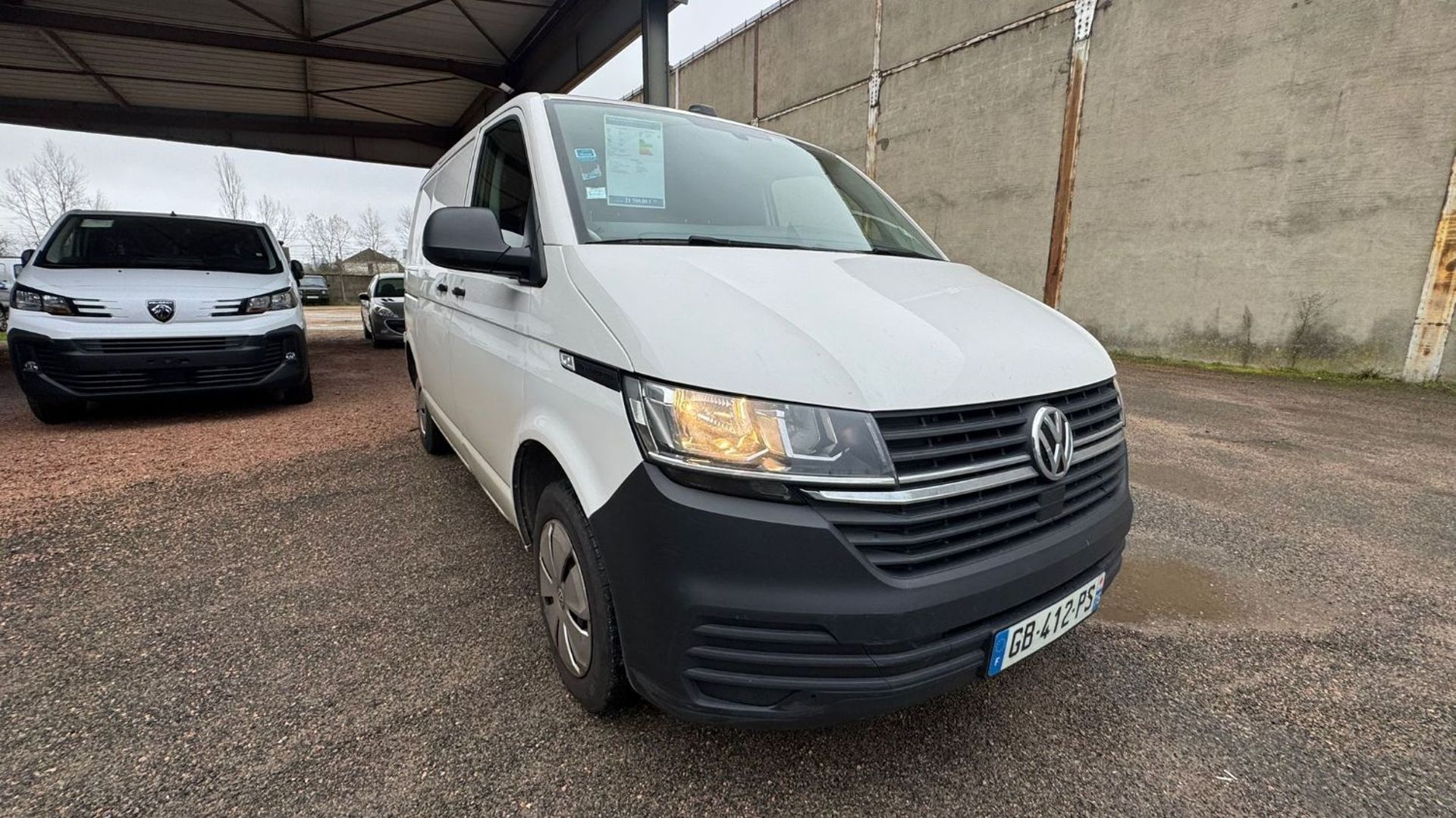 VOLKSWAGEN T.6 TRANSPORTER - 2.0 TDI 110CV BUSINESS LINE L1-H1 BVM.5 2t 800