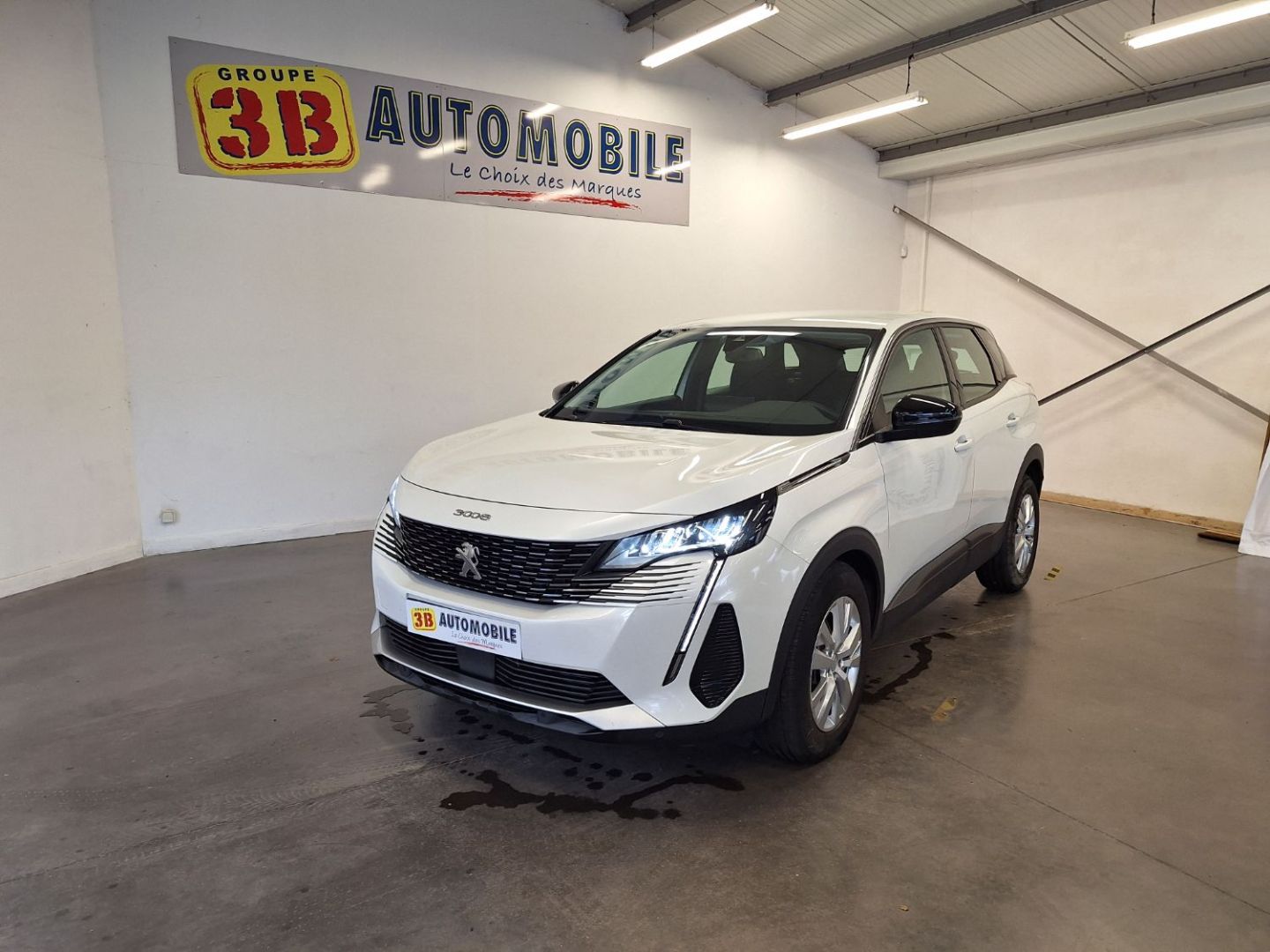 PEUGEOT 3008 - Active Pack 1.5 HDi 130CV EAT8