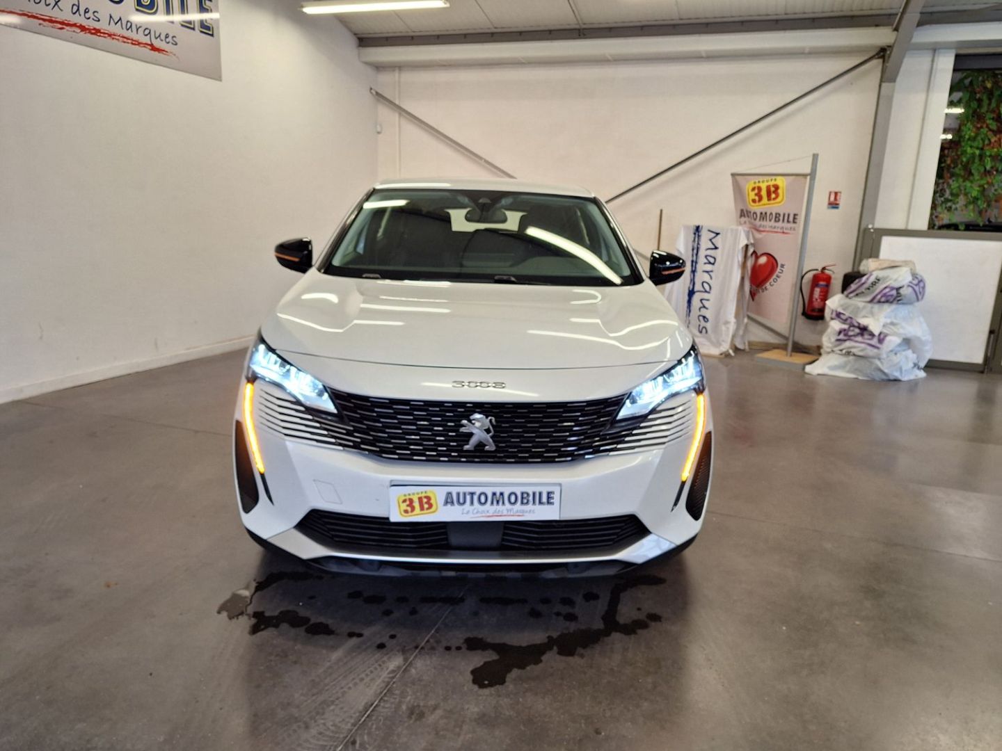 PEUGEOT 3008 - Active Pack 1.5 HDi 130CV EAT8