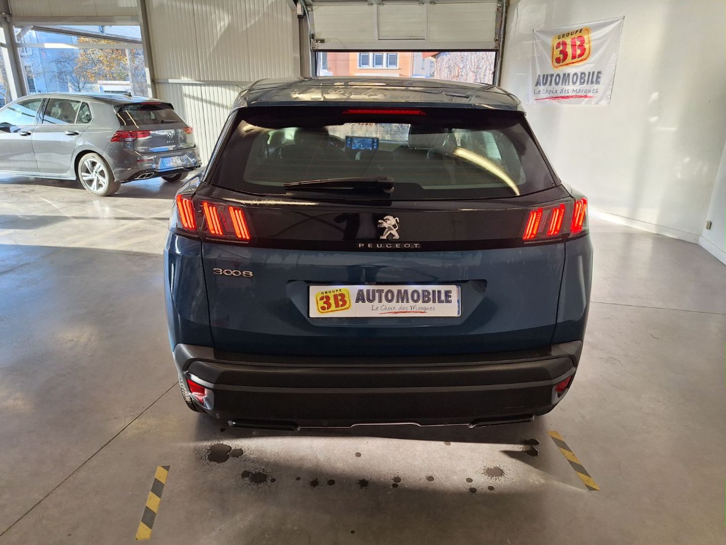 PEUGEOT 3008 - 1.5 BlueHDi 130ch BVM6 S&S Active Business