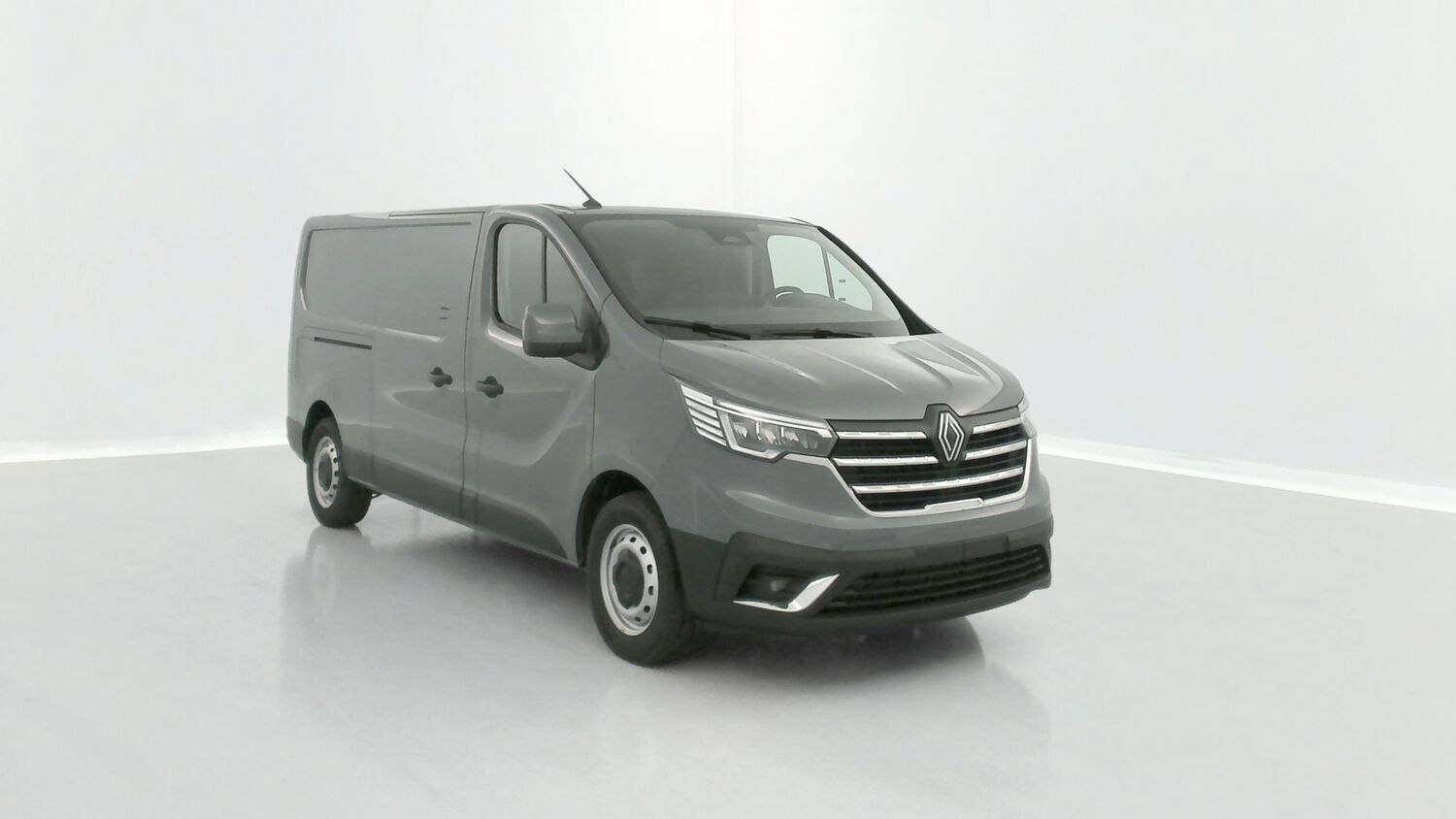 RENAULT TRAFIC - III (3) L2H1 3000 2.0 BLUE DCI 150CH EXTRA (2025)