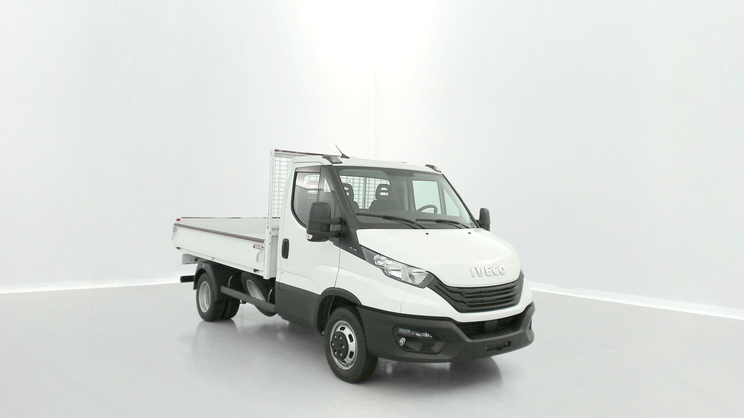 IVECO DAILY - III 35C18H 3.0 3450 180CH BENNE JPM (2024)
