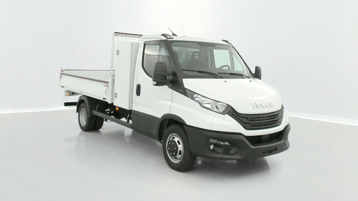 IVECO DAILY - III 35C16H 3750 3.0 160CH BENNE + COFFRE JPM (2024)