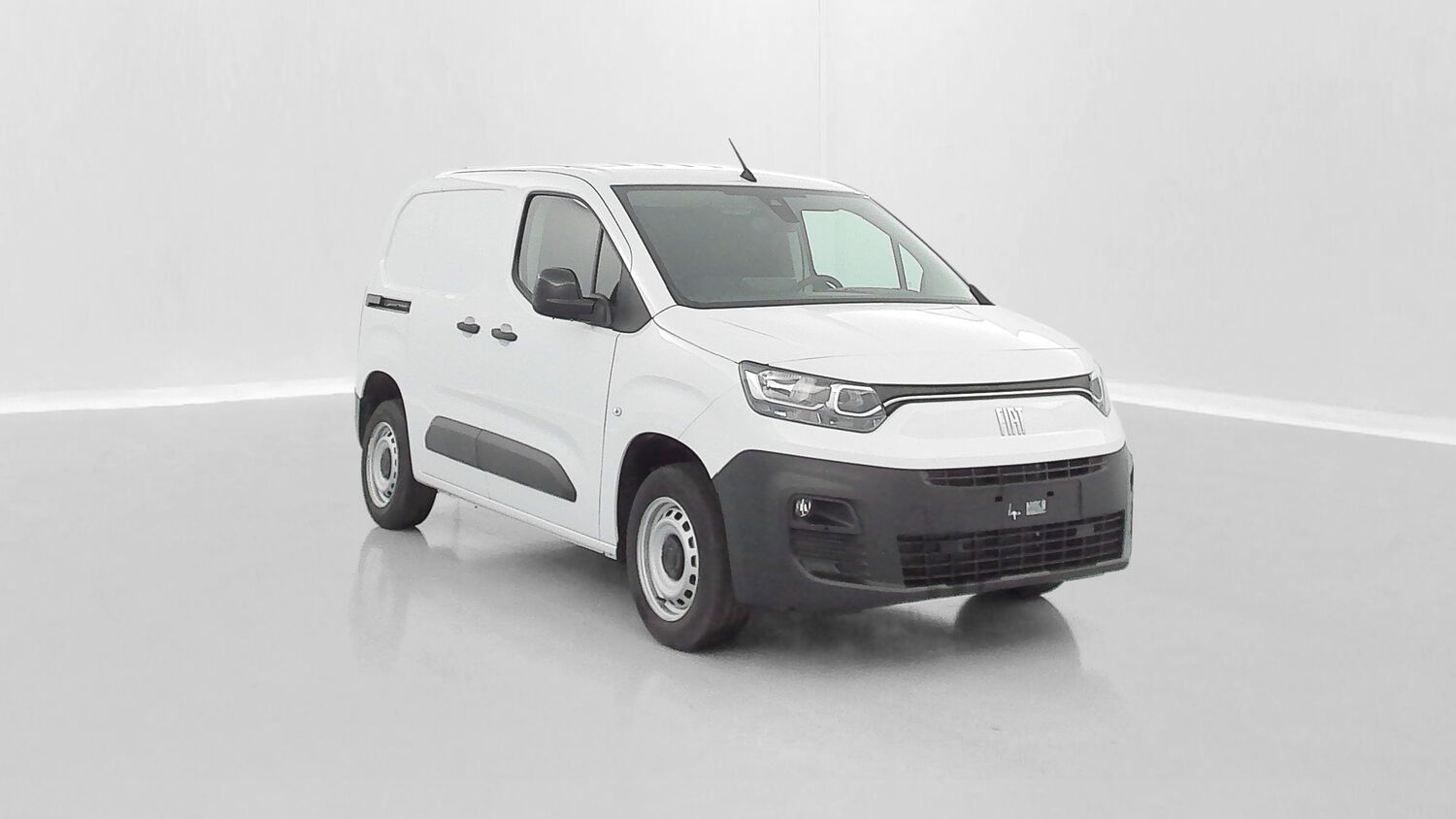 FIAT DOBLO FOURGON - III M 650KG BLUEHDI 100CH PACK PREMIUM CONNECT (2024)