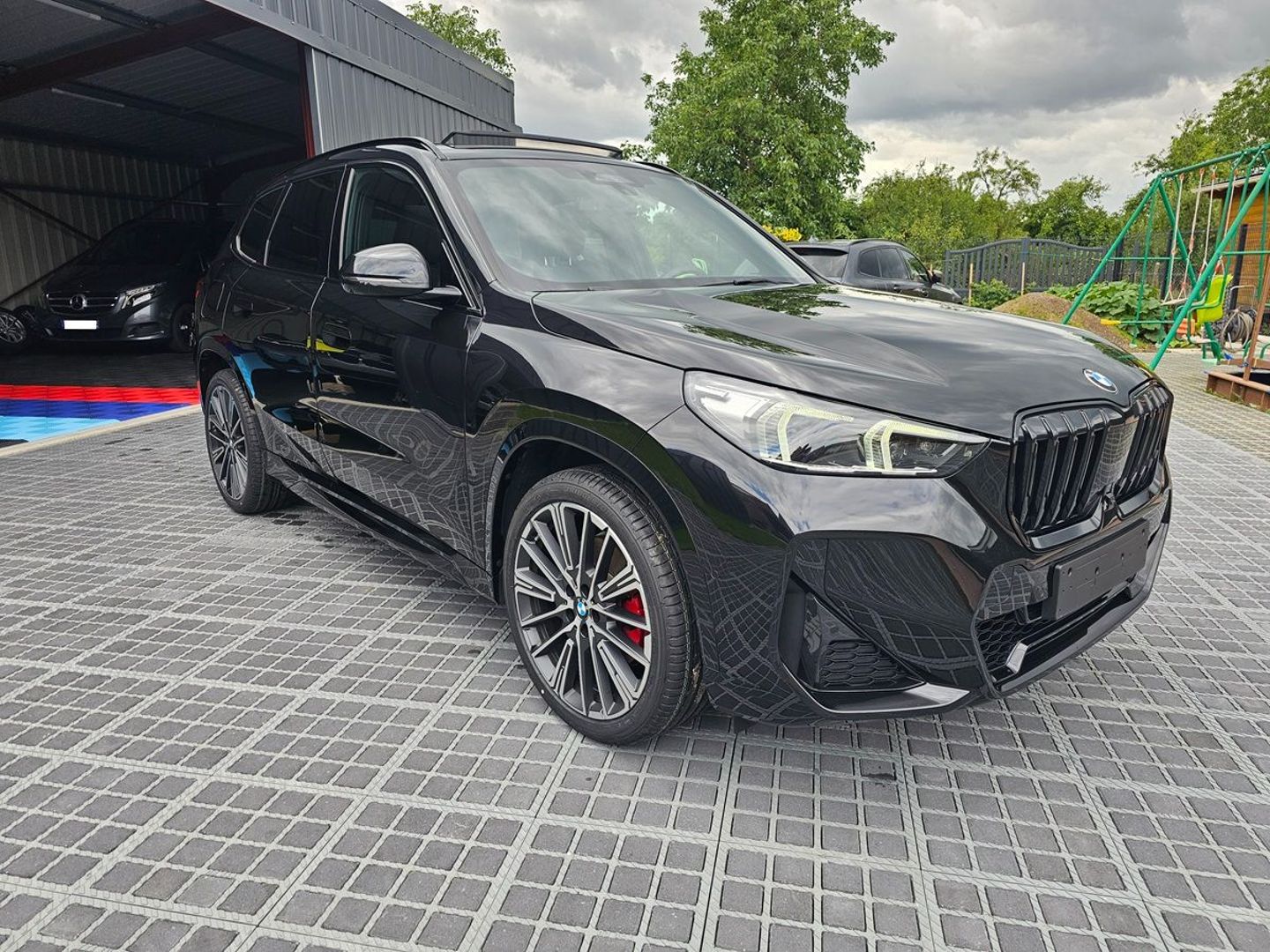 BMW X1 U11 - X1 XDRIVE 23 I 218 CH BVA7 M SPORT (2022)
