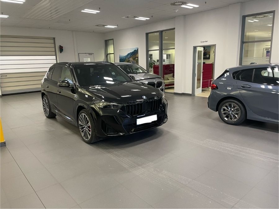 BMW X1 U11 - X1 XDRIVE 30 E 326 CH BVA7 M SPORT PRO (2025)