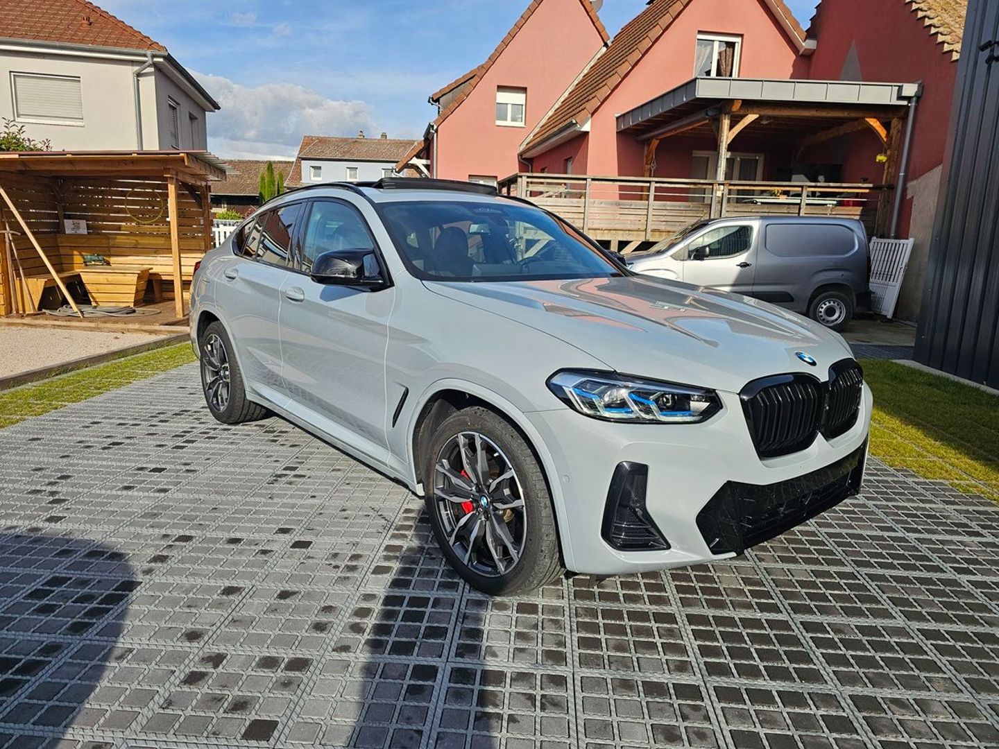BMW X4 G02 LCI - X4 M 40 D 340 CH BVA8 M SPORT PERFORMANCE (2022)