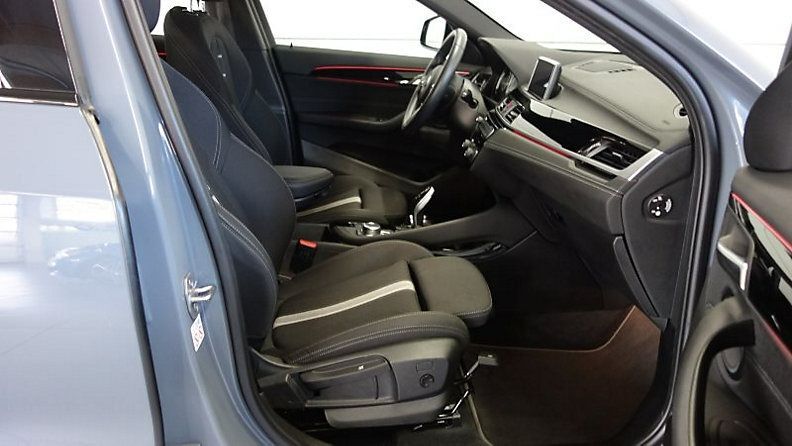 BMW X2 F39 - X2 sDrive 18d 150 ch BVA8 Avantage Lounge