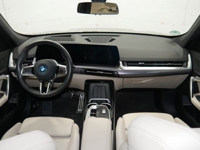 BMW X1 U11 - X1 xDrive 30 e 326 ch BVA7 M Sport