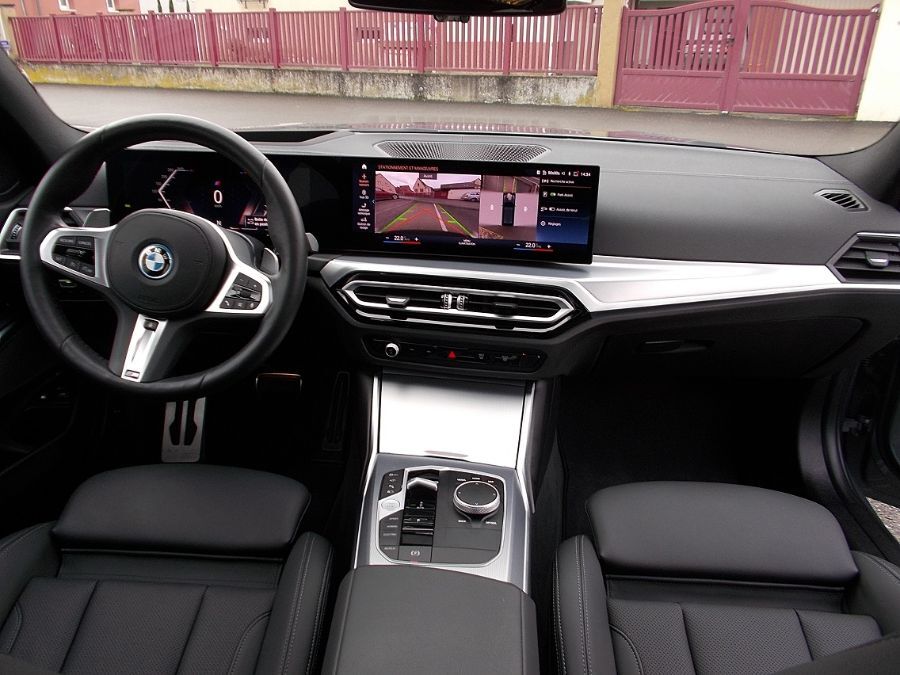 BMW SERIE 3 G21 PHASE II TOURING - 330 e xDrive 292 ch BVA8 M Sport