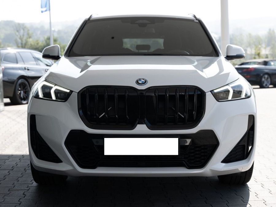 BMW X1 U11 - X1 XDRIVE 30 E 326 CH BVA7 M SPORT (2023)