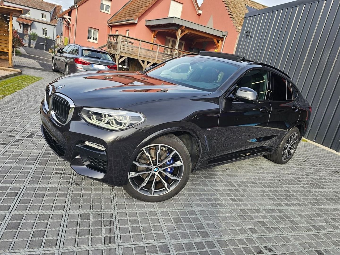 BMW X4 G02 X4 xDrive 30i 252 ch BVA8 M Sport