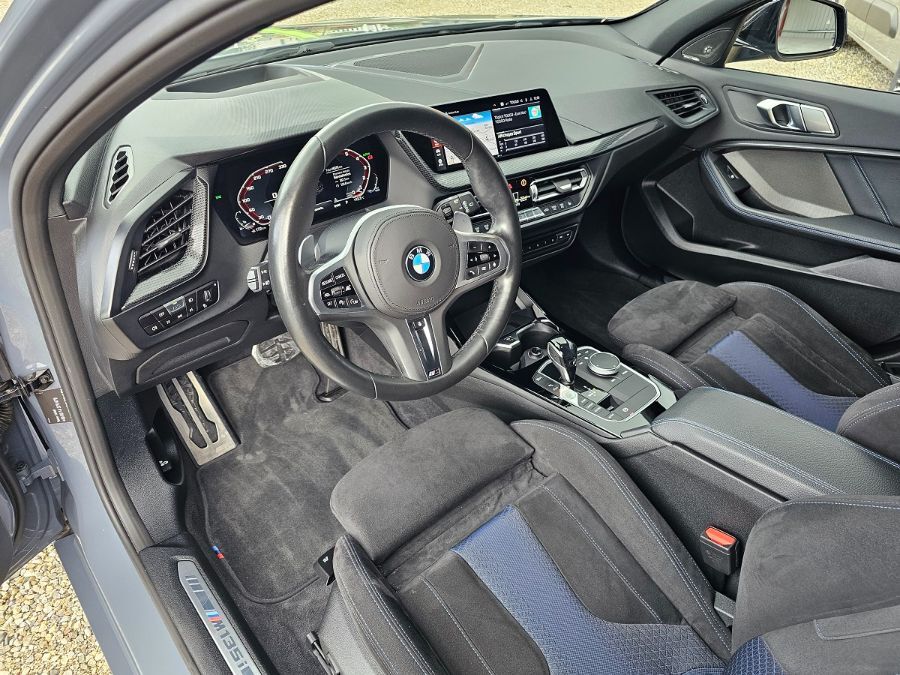 BMW SERIE 1 F40 5 PORTES - M 135 i xDrive 306 ch BVA8 M Performance