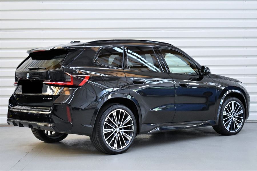 BMW X1 U11 - X1 xDrive 23 i 218 ch BVA7 M Sport
