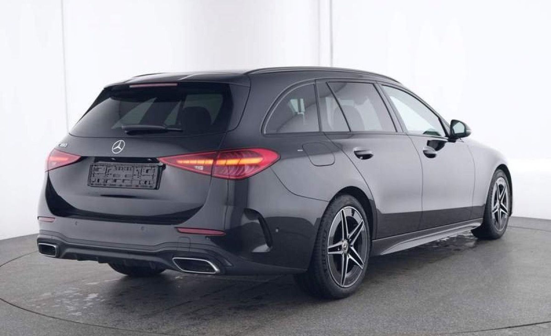 MERCEDES-BENZ Classe C - 180 BVA9 AMG