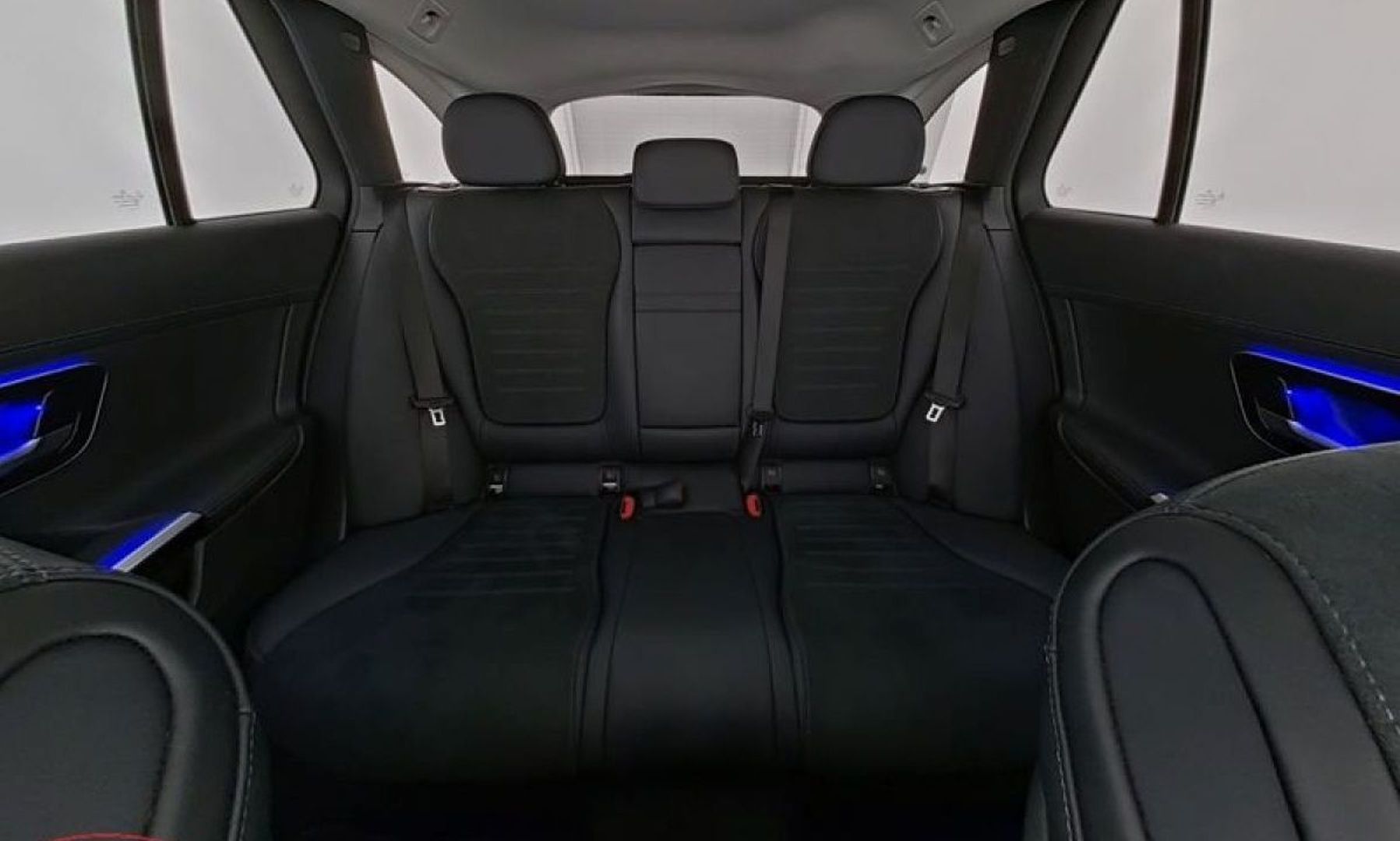 MERCEDES-BENZ Classe C - 180 BVA9 AMG