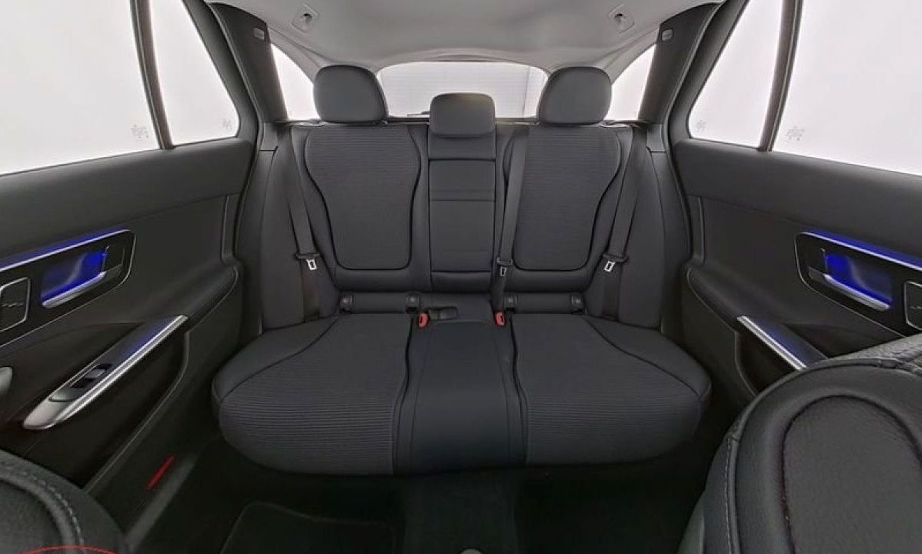 MERCEDES-BENZ CLASSE C - 300 e BVA9 AVANTGARDE ADVANCED