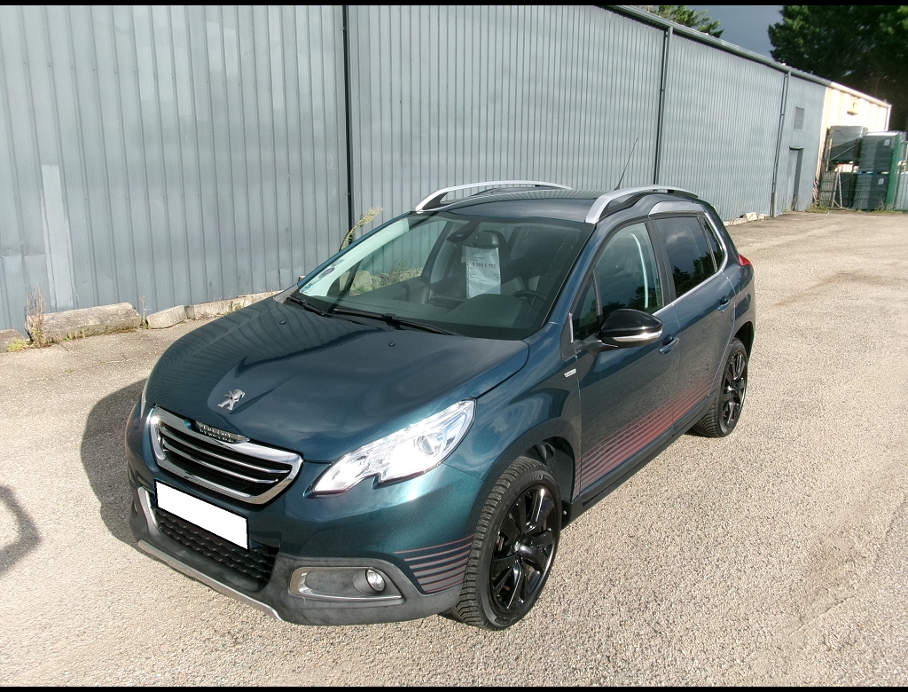 Peugeot 2008 PTECH 110 URBAN CROSS BVM