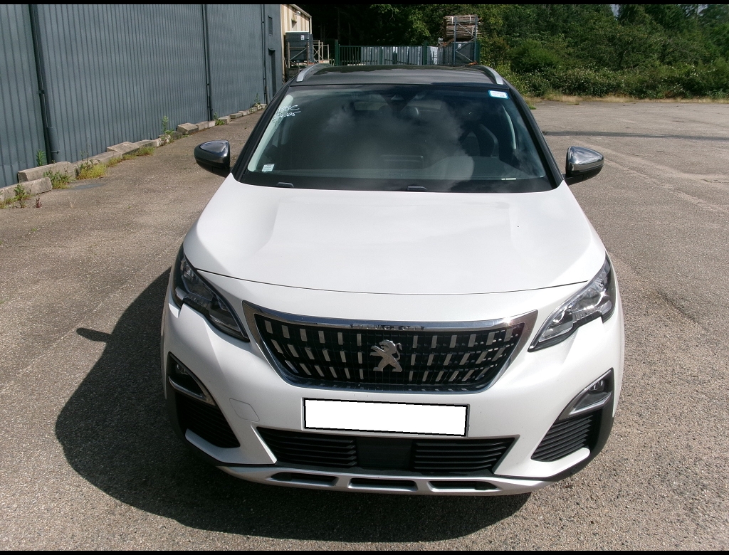 Peugeot 3008 - BHDI 130 CROSSWAY EAT8