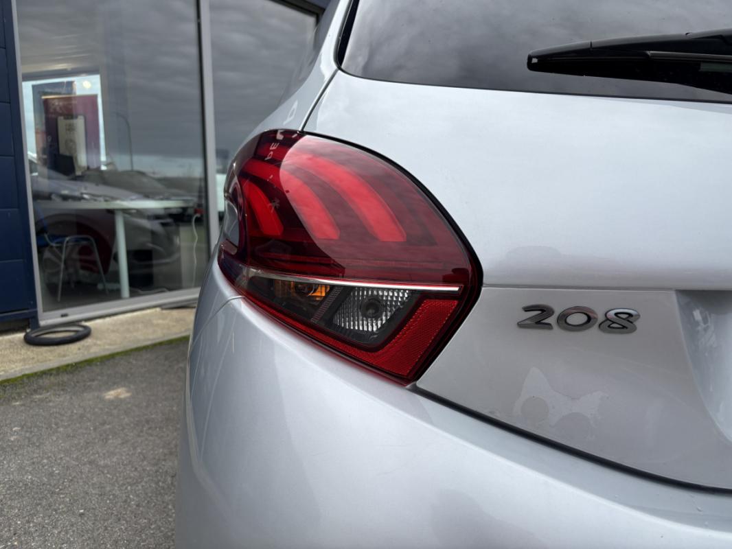 Peugeot 208 - 1.2 PureTech 82 Style
