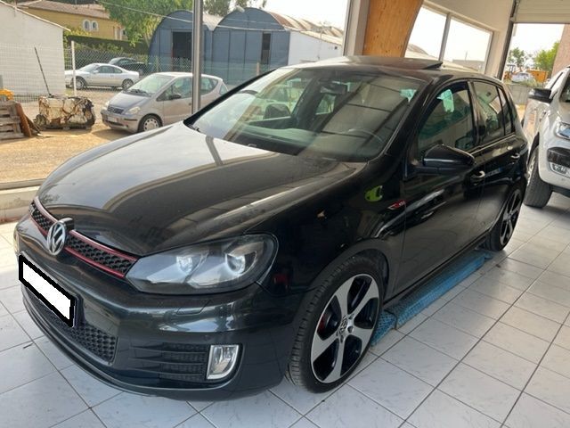 VOLKSWAGEN GOLF GTI 5 PORTES - 2.0 GTi 210 CV DSG