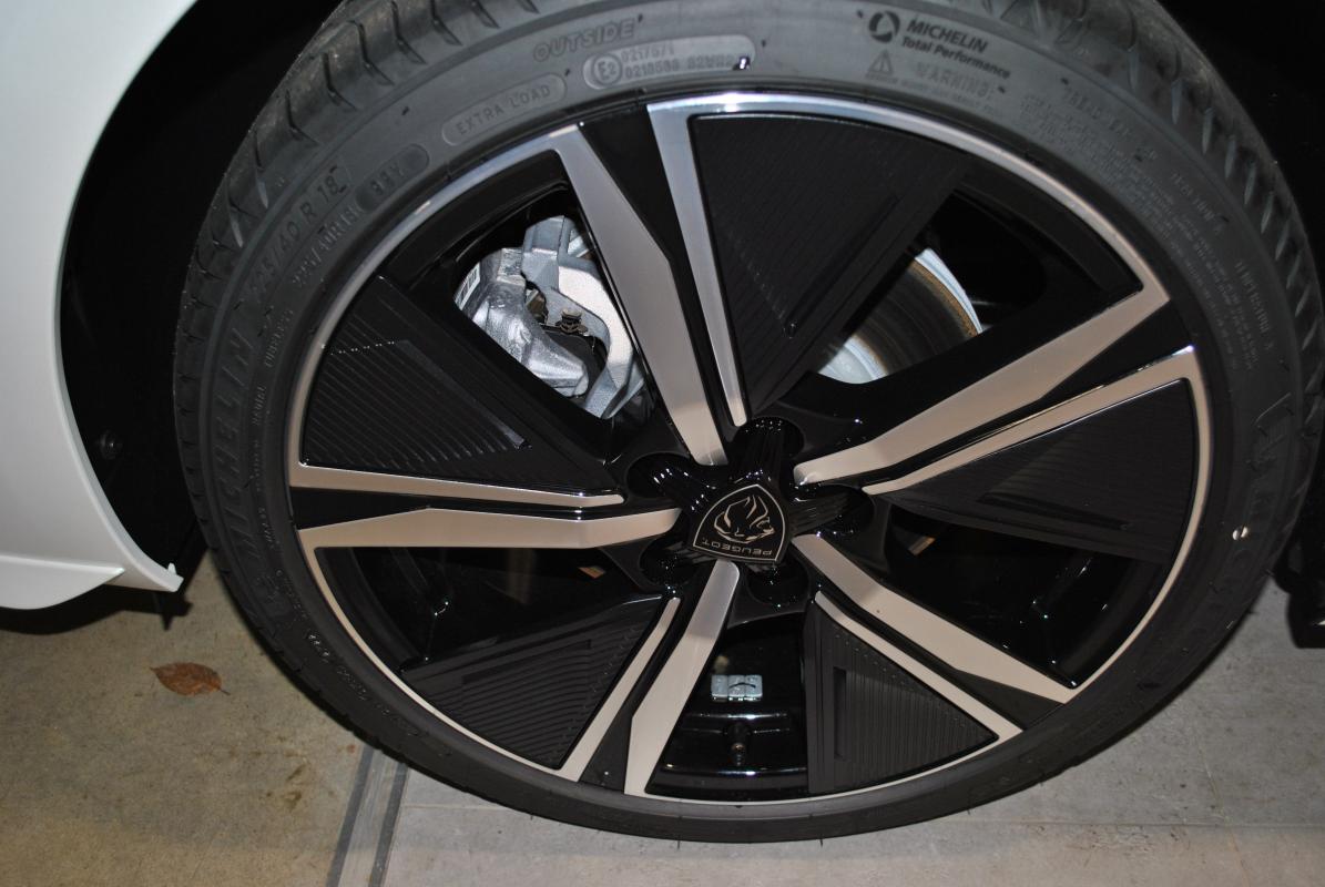 Peugeot 308 SW - III 1.2 PURETECH 130 EAT8 GT