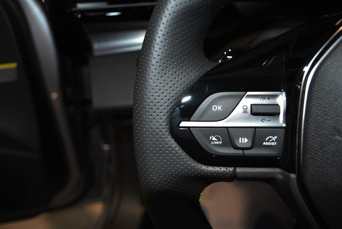 Peugeot 308 - III 1.2 PURETECH 130 EAT8 GT