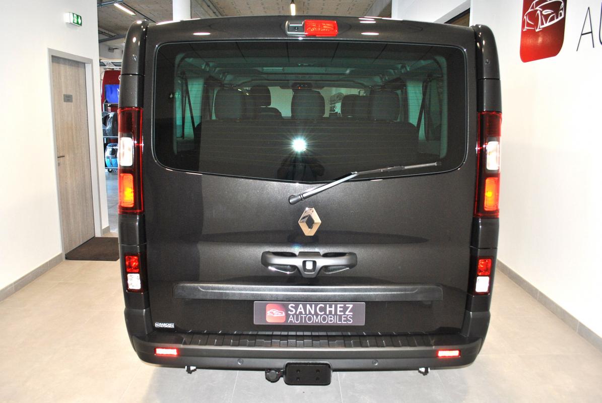 Renault Trafic - III (2) COMBI L2 2.0 DCI 150 9PL RED